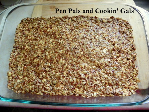 Bird Seed (Quinoa) Energy Bars :: Pen Pals and Cookin' Gals